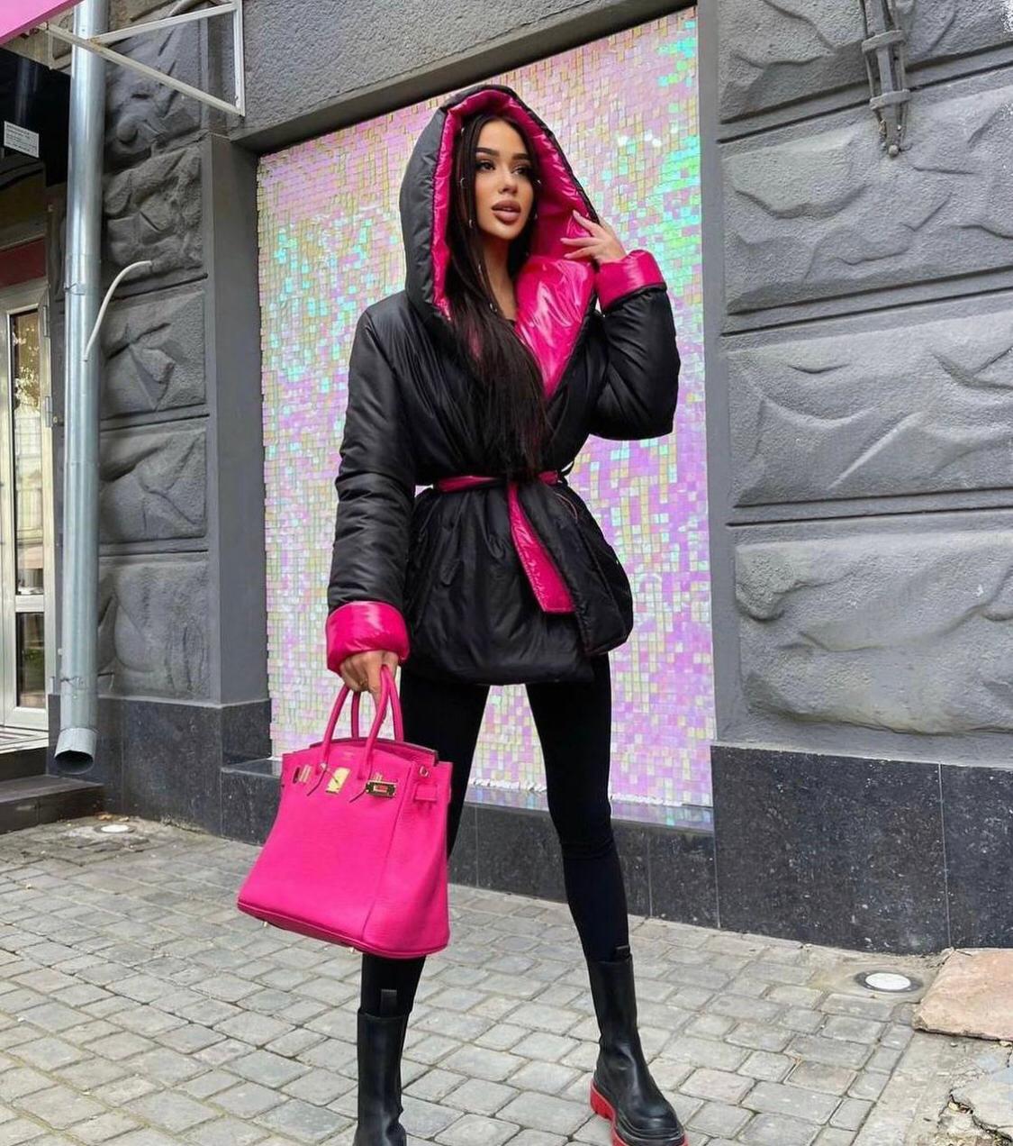 Дамско яке SABRINA  https://bvseductive.com/products/women-s-jackets-sabrina-2  красиво двулицево яке с ефектен дизайн в цвят черно и циклама отлично предложение за ежедневието през хладните дни