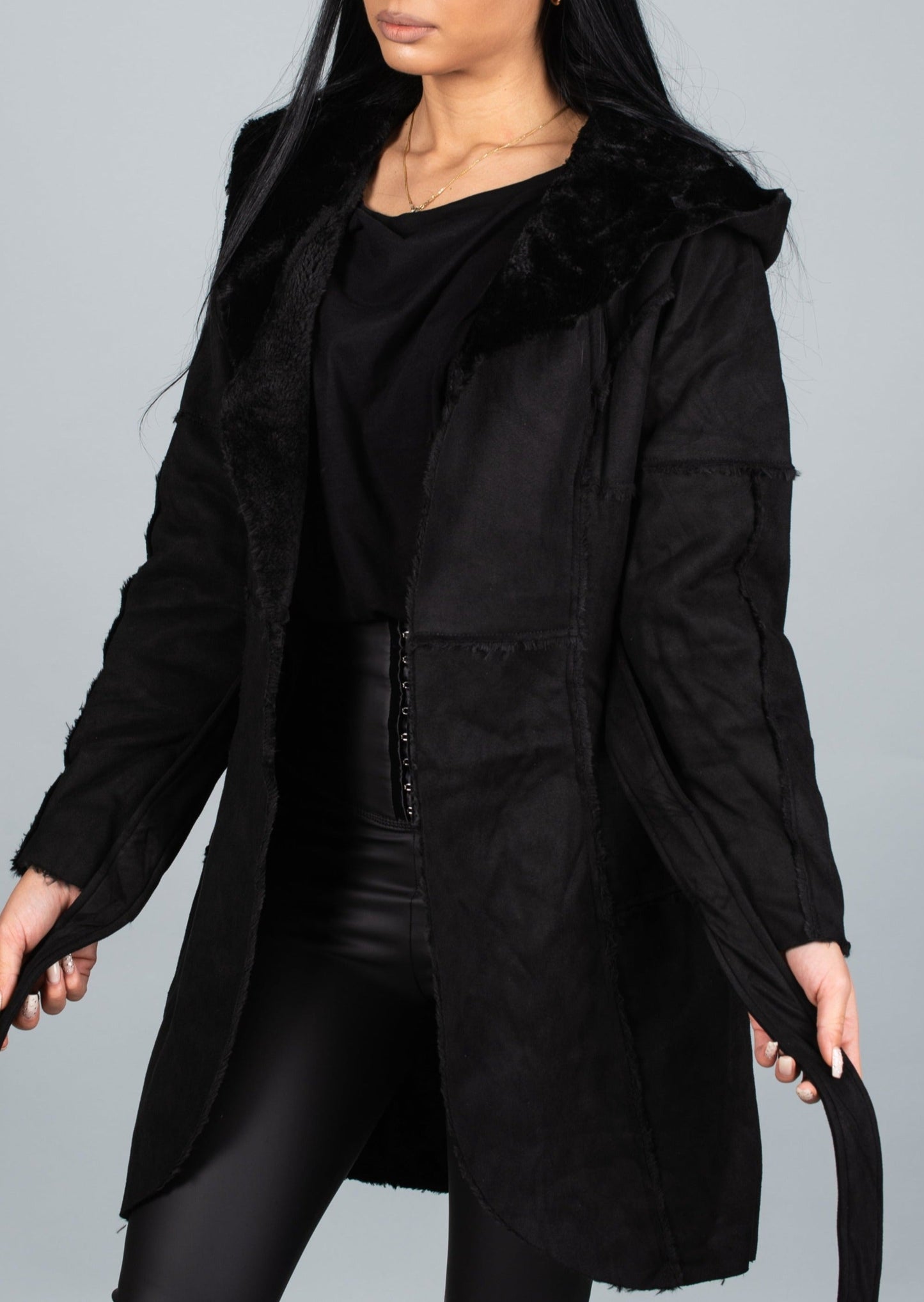 Дамскo палто MONOSA  https://bvseductive.com/products/women-s-coats-monosa  100 % полиестер стилно дамско палто тип кожухче подарете си топлина през студените дни