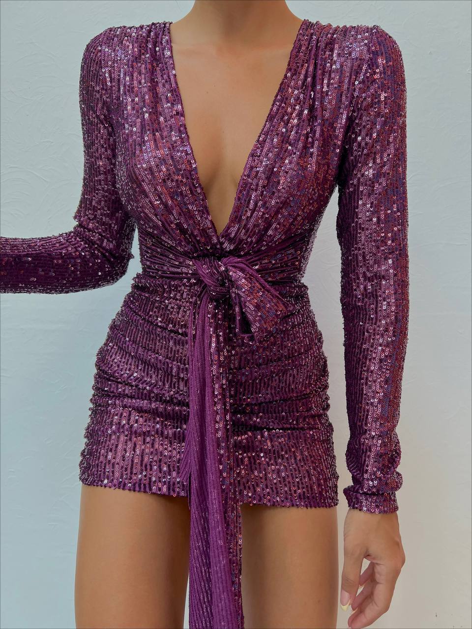 Дамска рокля TONSITA PURPLE  https://bvseductive.com/products/womans-s-dresses-tonsita-purple  красива къса рокля с блестящи пайети атрактивен модел със секси деколте бъдете неустоими за вашите празнични дни 96% полиестер 4% еластан